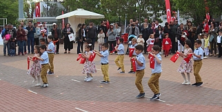 Bozcaada'da 23 Nisan Ulusal Egemenlik ve Çocuk Bayramı 2017