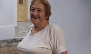 athinaki-yarinaki-bozcaada