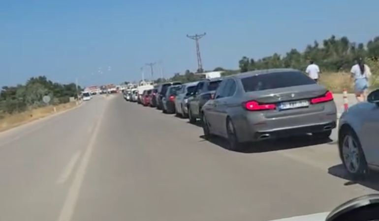 Bozcaada’da aşırı yoğunluk başladı