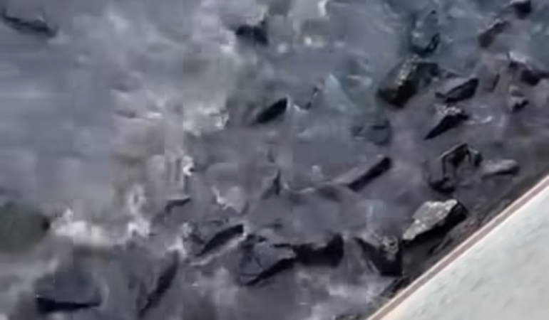 Arka Deniz’e atık su mu basılıyor?