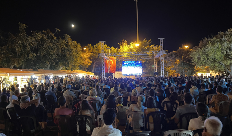 Bozcaada’da Milli Maç Heyecanı Meydanda Yaşanamayacak