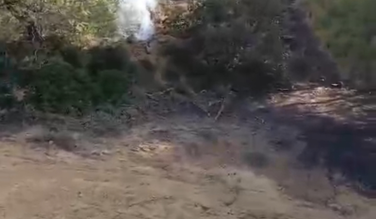 Toprağın altından yanan ateşi adalılar fark etti