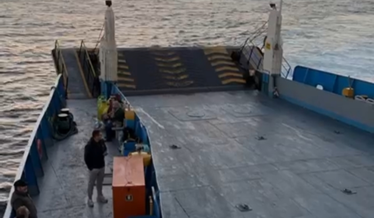 42 Yıllık Feribot Yine Arıza Yaptı!