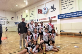 İstiklal ortaokul voleybol