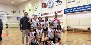 İstiklal ortaokul voleybol