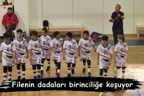 adanin-dadalari-voleybolda-sahane