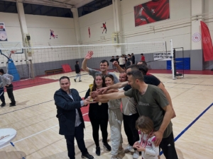 bozcaada Ataturk kupası voleybol
