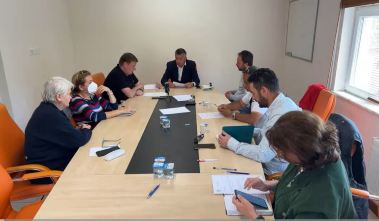 Bozcaada Belediyesi’nde Zam Tartışmaları: AKP Geri Adım Attı, CHP Savundu