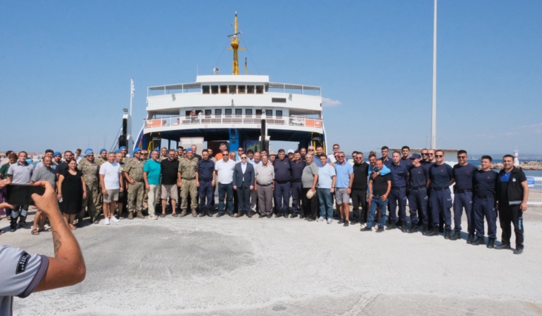 Bozcaada’da sevilen Sahil Güvenlik Komutanı Hüseyin Kepekli tayin oldu