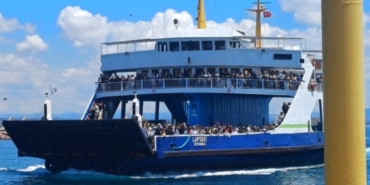 bozcaada feribot sefer