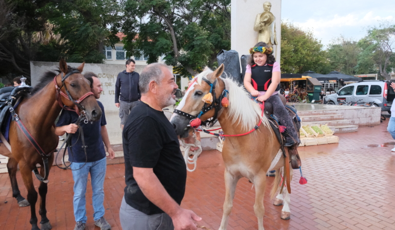 25. Bozcaada Bağbozumu Festivali Başladı