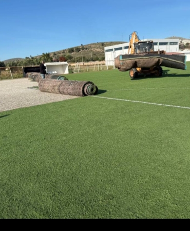 bozcaadaspor sahası