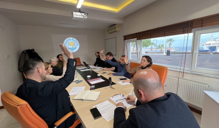 AKP’li Varlı’dan Katı Atık Ücretleri ve Salhane İşletmesi Hakkında Soru Önergeleri