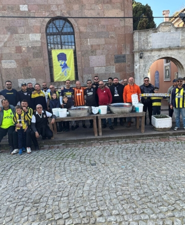 bozcaadalı taraftarlar