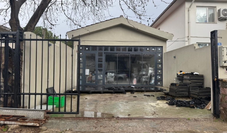 C78ACB96-26D8-4A96-8FA1-5AFCC9971ADF