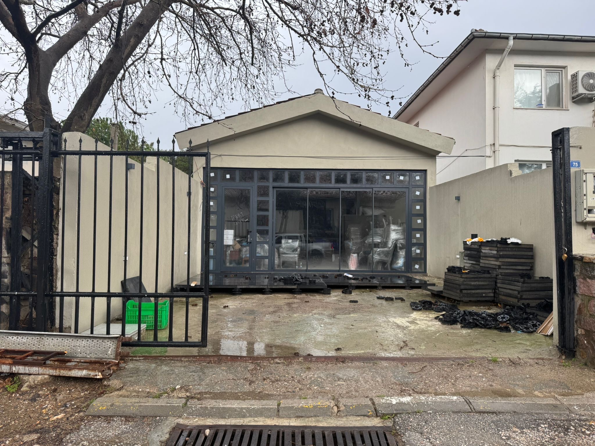 C78ACB96-26D8-4A96-8FA1-5AFCC9971ADF