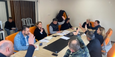 cd33d546-83c7-47c5-94a3-18aa73a6e9e8