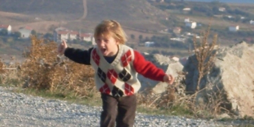 Memet Ada balkan bozcaada sspe hastalığı