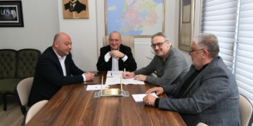 dd80edfb-78c0-4b1e-8c5f-0b4a5a765c86