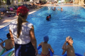 Bozcaada Belediyesi yüzme bilmeyen çocuk
