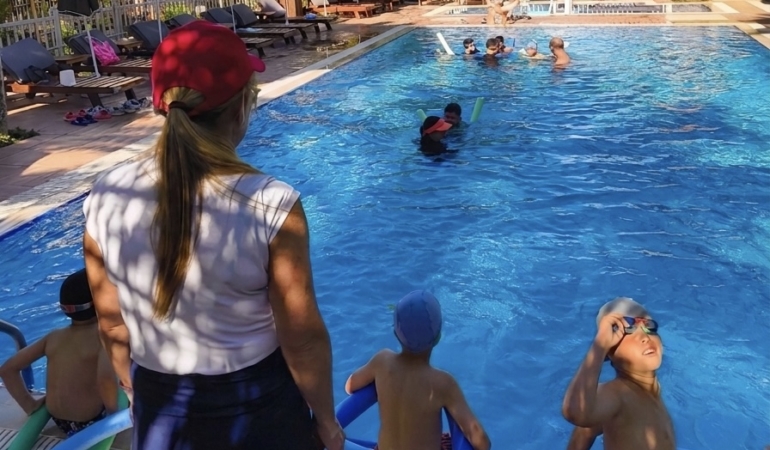 Yüzme Bilmeyen Ada Çocuğu Kalmayacak” projesi üçüncü yılında