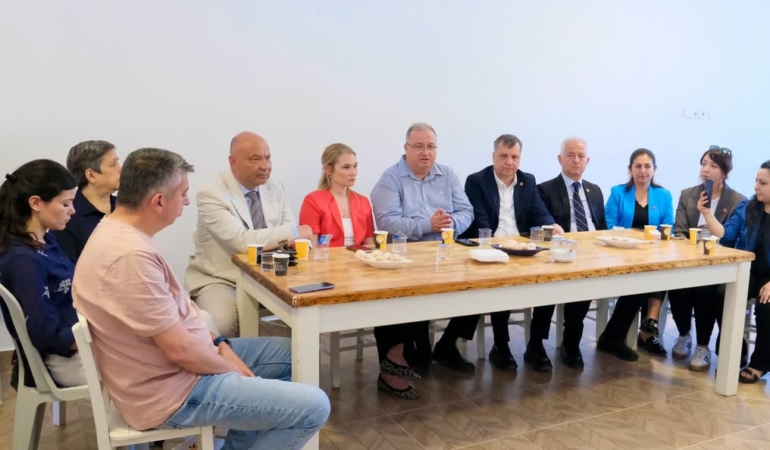 CHP İl Başkanı Gürbüz ile Milletvekili Güneşhan ve Ceylan’dan Bozcaada ziyareti