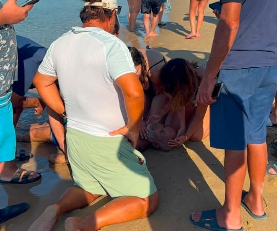 Ayazma Plajı’nda Fenalaşan Tatilci Kurtarılamadı