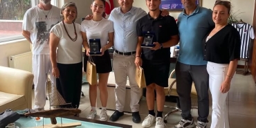 üniversiteli gençler