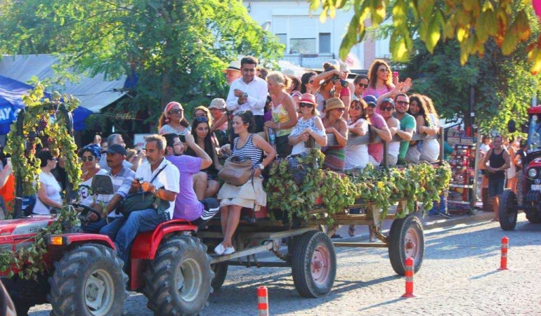 26. Bozcaada Bağbozumu Festivali 14-23 Ağustos’ta Gerçekleşecek